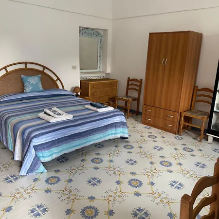 Ponzamania Appartamenti Da Silverio *
